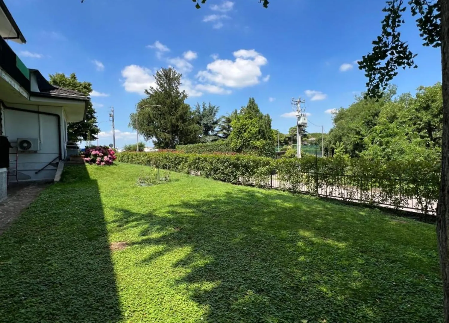 Guest house The Little Lake Verona Villa Bovo Italy