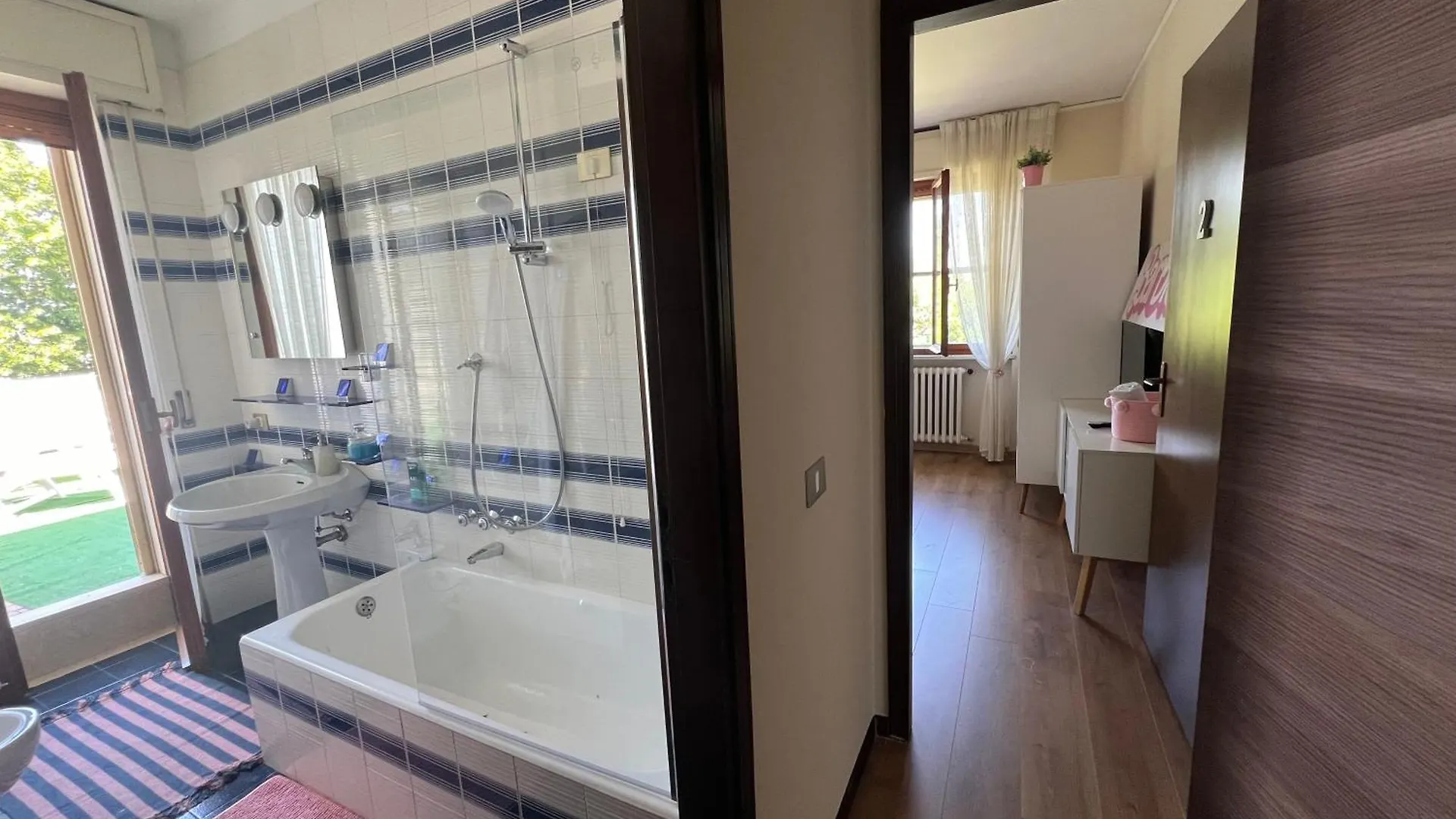 The Little Lake Verona Villa Bovo 0*,