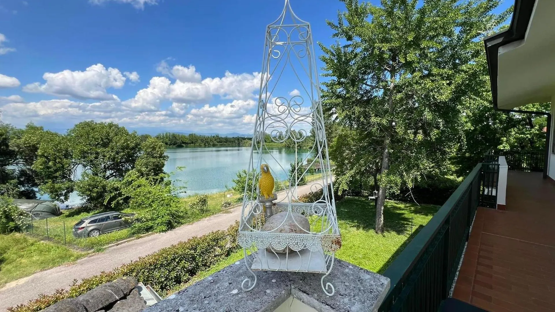 The Little Lake Verona Villa Bovo