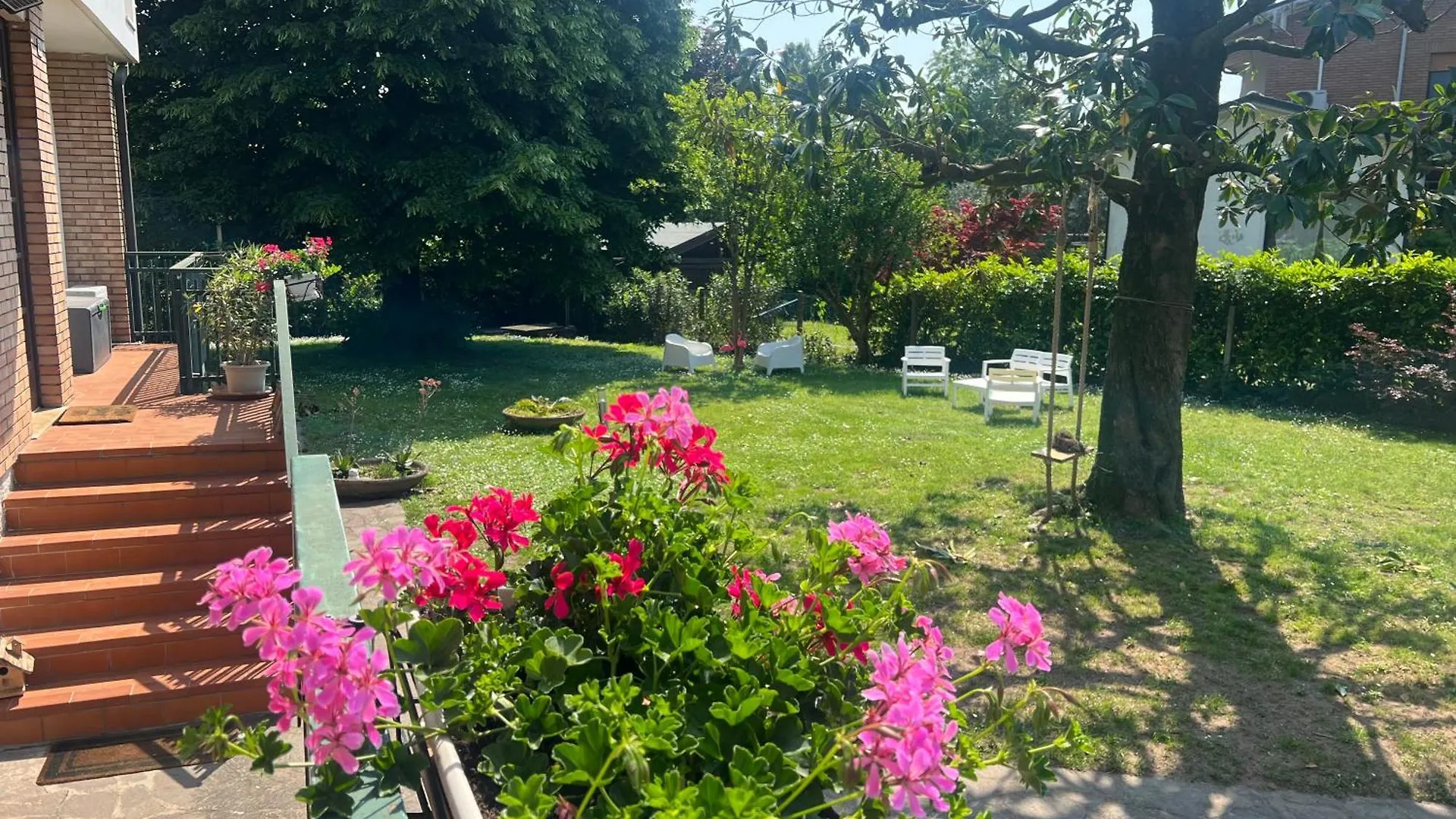 Guest house The Little Lake Verona Villa Bovo Italy